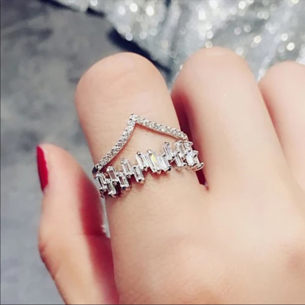 New Luxury Unique 925 Silver Diamond Ring